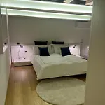 Elegante Appartamento Borgo San Jacopo