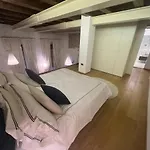 Elegante Appartamento Borgo San Jacopo