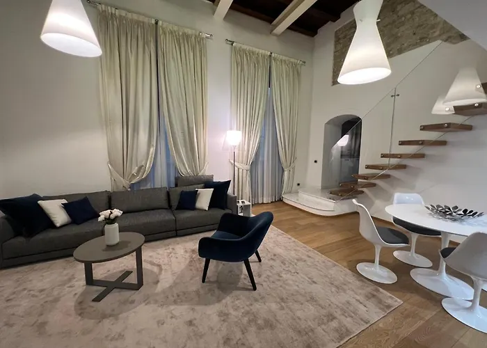 Elegante Appartamento Borgo San Jacopo